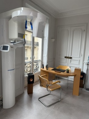 🦷 sydel · Paris (75) – cabinet omnipratique & implantologie, patientèle fidèle · Réf. 7501
