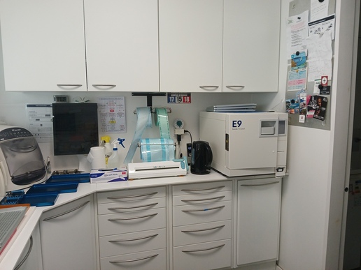 Var cherche collaborateur en vue vente cabinet dentaire récent 