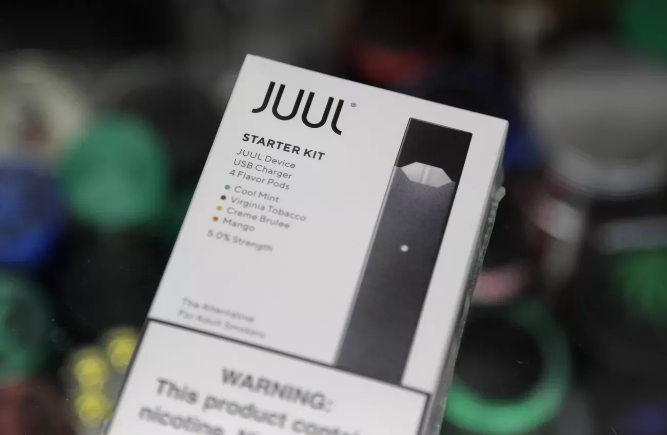 Juul change de patron et fait profil bas