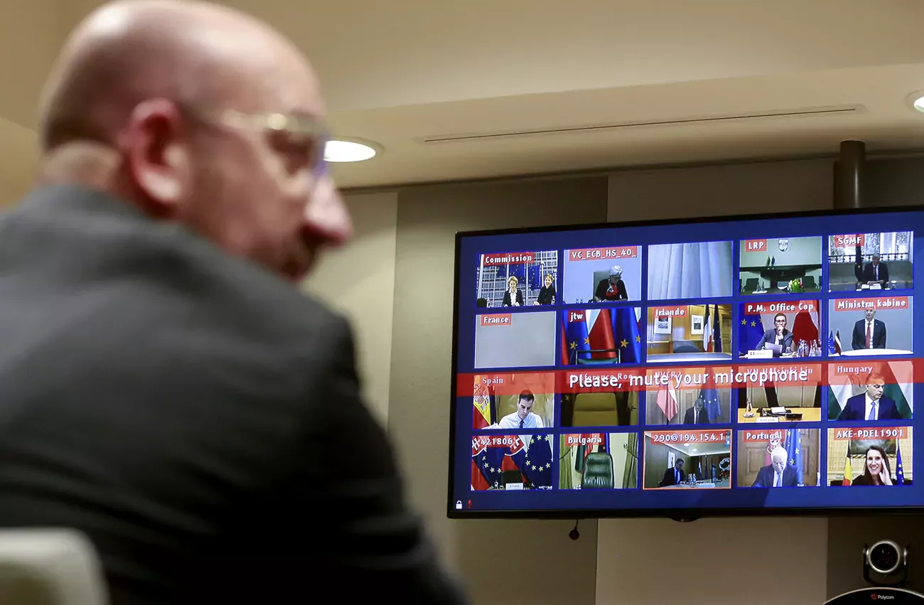 La pratique des téléconférences s’envole, en témoigne cette réunion entre le président du Conseil européen, Charles Michel, et les dirigeants de l'Union européenne. (Keystone)

