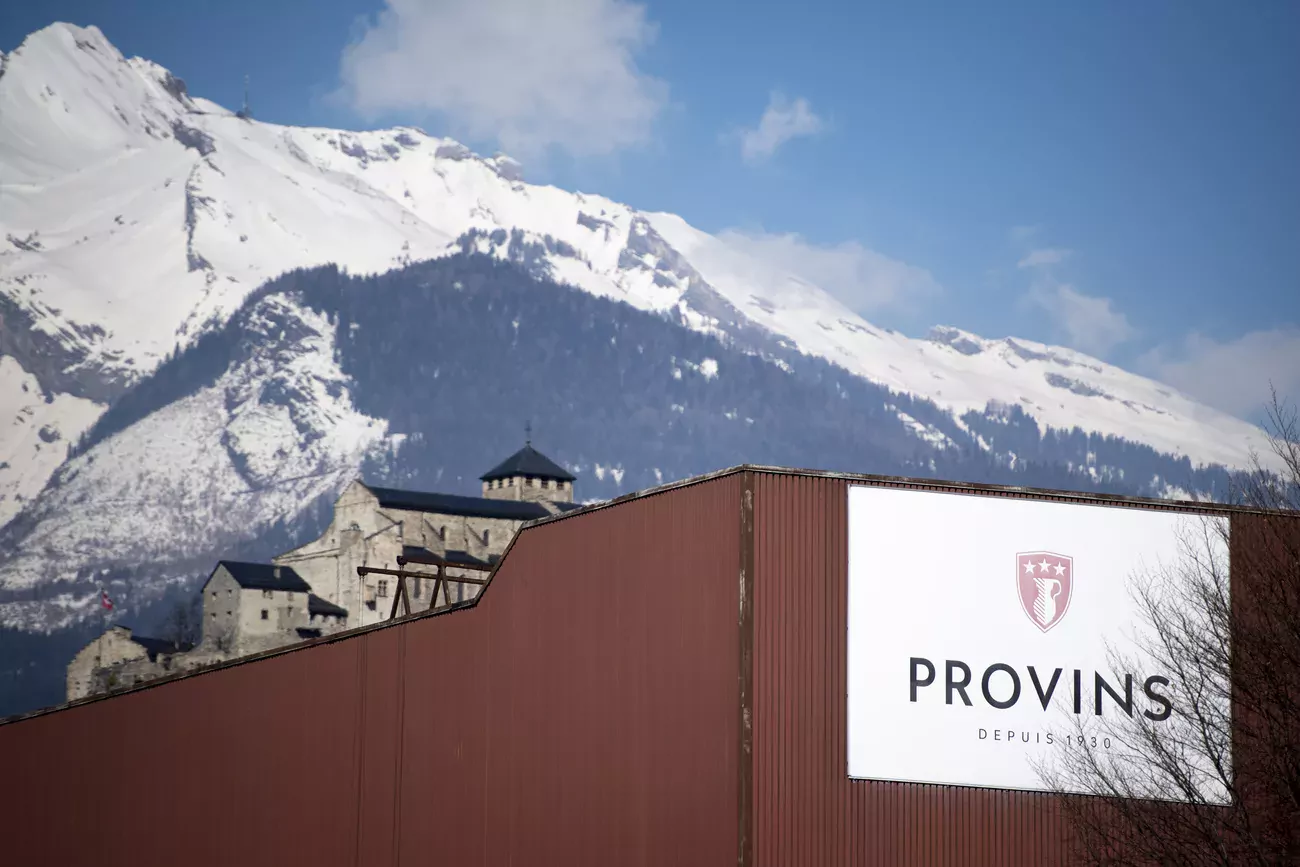 Fenaco va injecter 50 millions de francs chez Provins. La moitié de cette somme environ servira à l'augmentation des fonds propres, l'autre à payer des crédits bancaires et à rembourser les dettes. (Keystone)