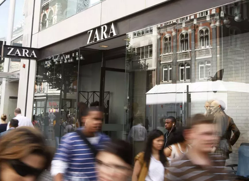 Inditex, qui investit massivement pour développer son commerce en ligne, a lancé la vente sur internet au Brésil en mars pour Zara. (Keystone)