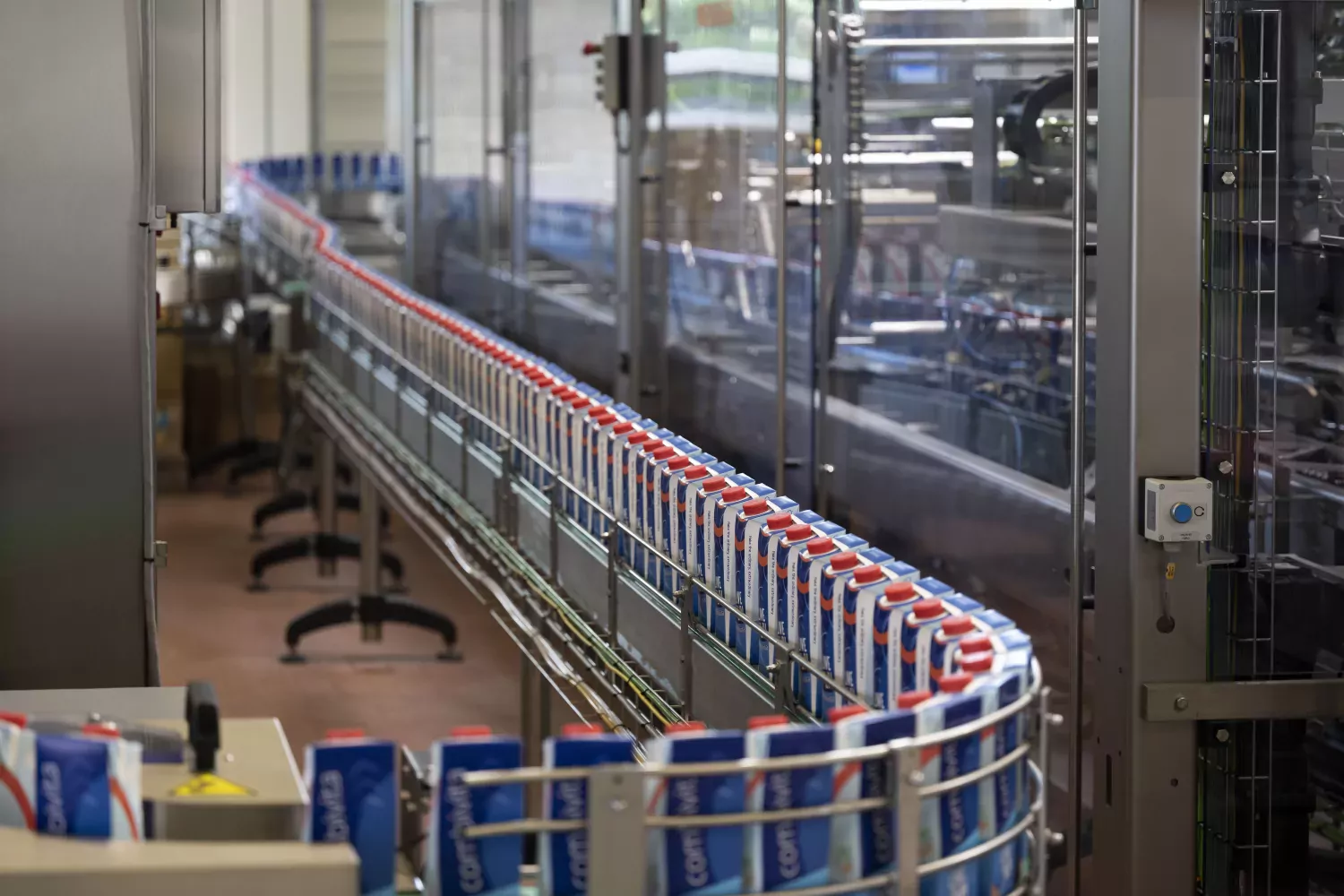 Le groupe  schaffhousois SIG et son entité Combibloc se concentrent sur les machines et matériels pour l’emballage en carton. Sa marge a quelque peu souffert au troisième trimestre 2022.