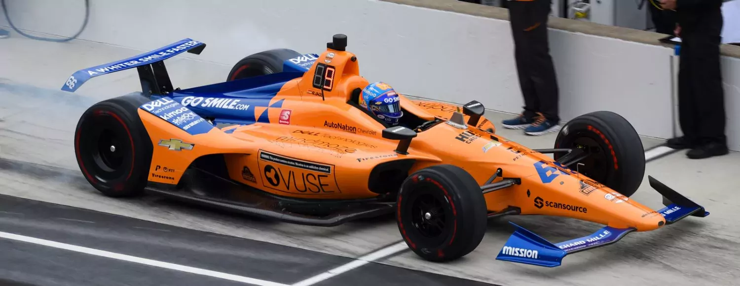 Depuis le Grand Prix F1 des Etats-Unis de dimanche passé, le logo de Mindmaze sera visible sur les deux McLaren MCL34, ainsi que sur les casques et les combinaisons des deux pilotes Lando Norris et Carlos Sainz. 
