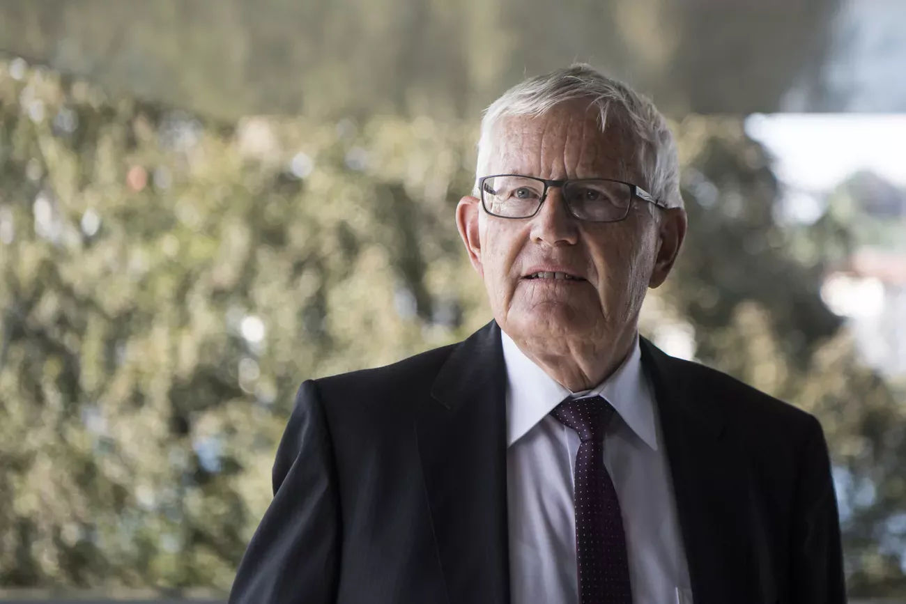 L'ancien ministre de la défense, Kaspar Villiger, a déclaré que tout ce qu'il sait de l'affaire Crypto, il le sait grâce à l'émission Rundschau de la télévision alémanique. (Keystone)