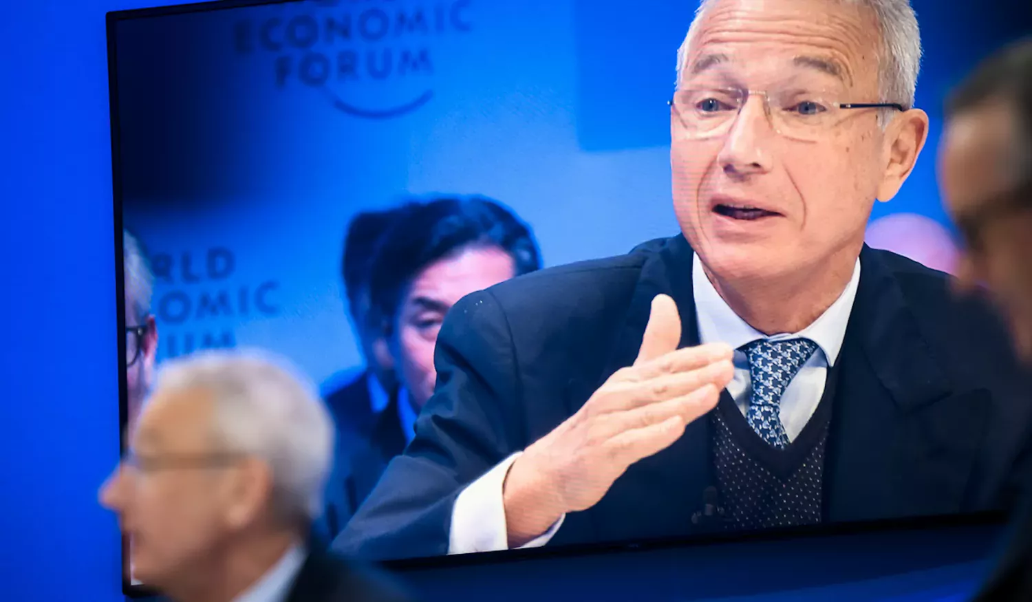 Début décembre, Axel Lehmann avait affirmé à la radio alémanique SRF que «les sorties (d'argent) se sont stabilisées». A l'agence Bloomberg, il avait dit le même mois que les reflux d'argent avaient «quasiment cessé».