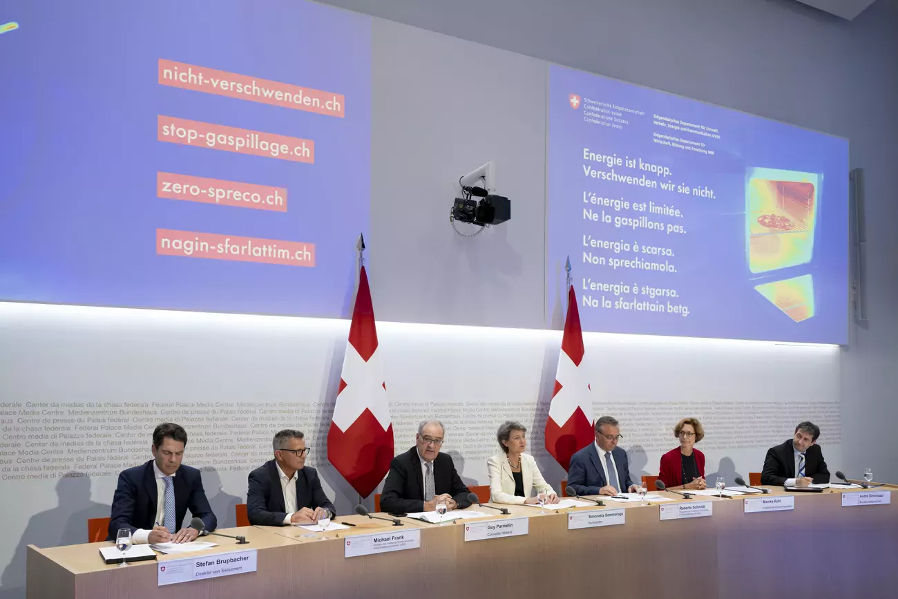 Le Conseil fédéral a lancé une campagne d'économies d'électricité basée sur des efforts volontaires.