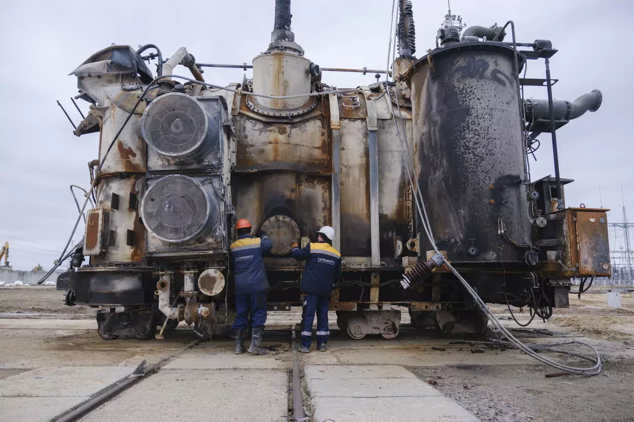 Der russische Angriff auf die Ukraine hat eine Energiekrise in Europa verursacht. Rohstoffhändler spielten eine entscheidende Rolle, manchmal handelten sie proaktiv, wenn sie die Nachfrage vorhergesehen hatten.