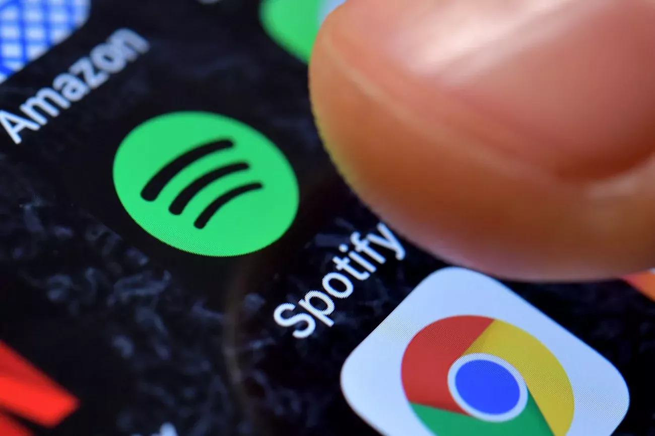 Les fans de musique de Spotify ou Deezer, pourront dès dimanche profiter de leur abonnement dans toute l'Europe. (Keystone)

