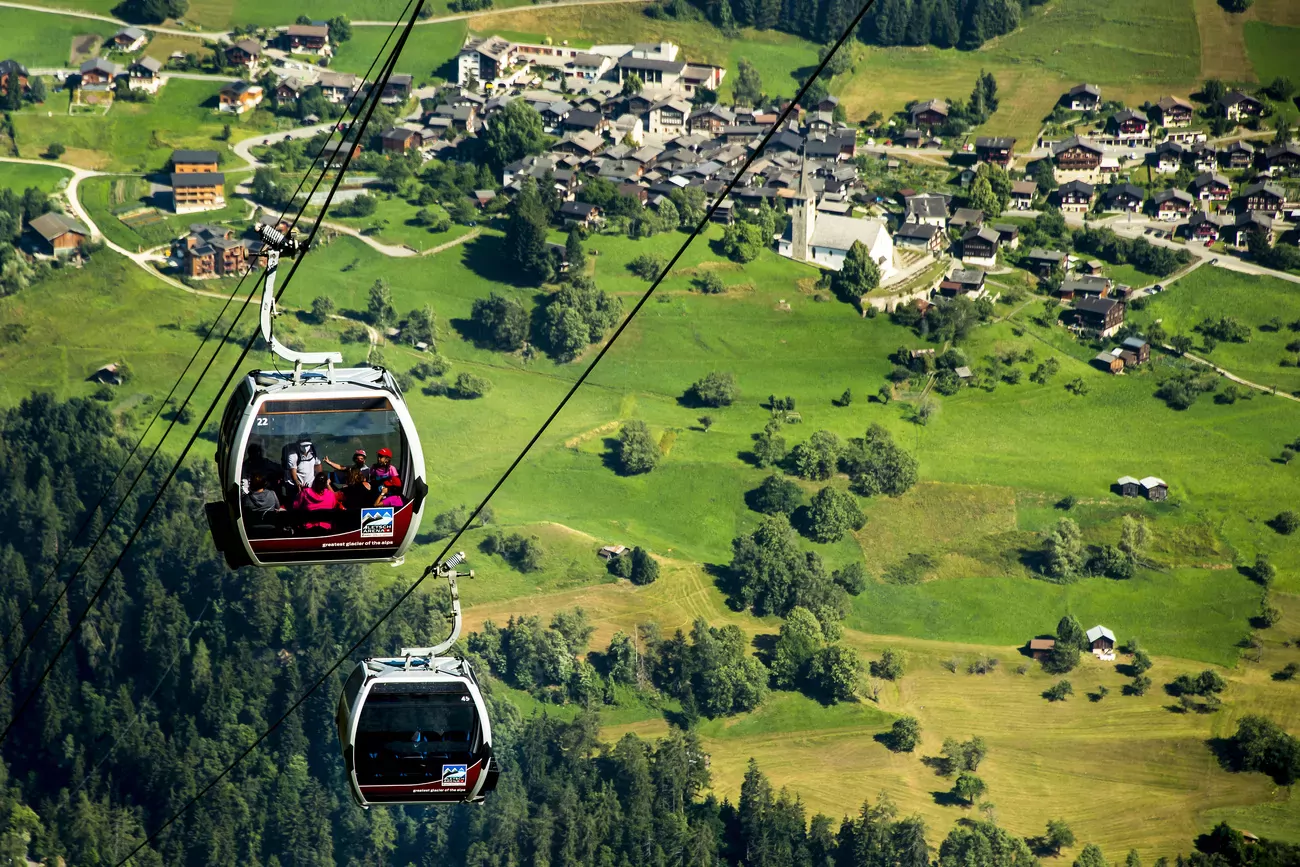 Par rapport à 2021, une année marquée par le Covid, le chiffre d'affaires s'est étoffé d'un bon quart au niveau suisse.