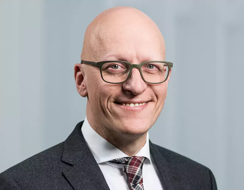 Karsten Junius. Les flux liés à la valeur refuge du franc ont peut-être été surestimés selon le chef économiste de la banque J. Safra Sarasin.