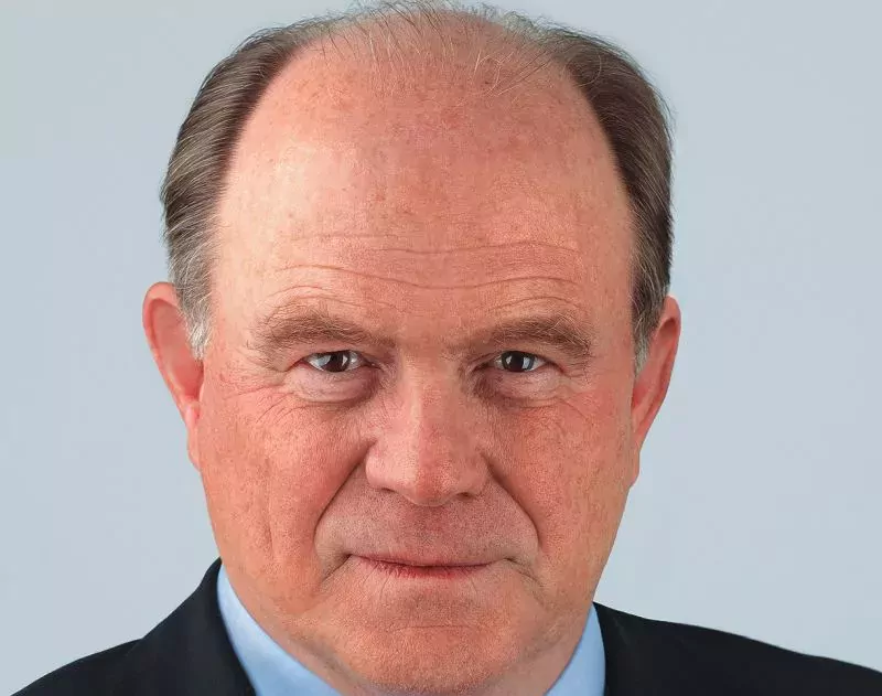 Walter Kielholz, le président de Swiss Re a défendu le versement de dividendes par l'effet pour les caisses de pension et les rentiers durant cette période difficile.