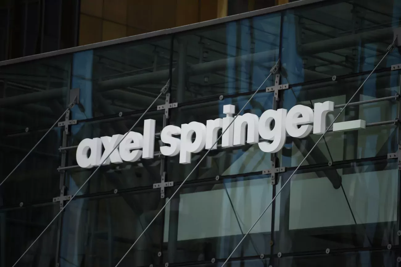 Les propriétaires historiques d'Axel Springer ont conclu l'année dernière un accord avec le fonds d'investissement américain KKR, qui a racheté ces derniers mois 47,6% des parts du groupe.