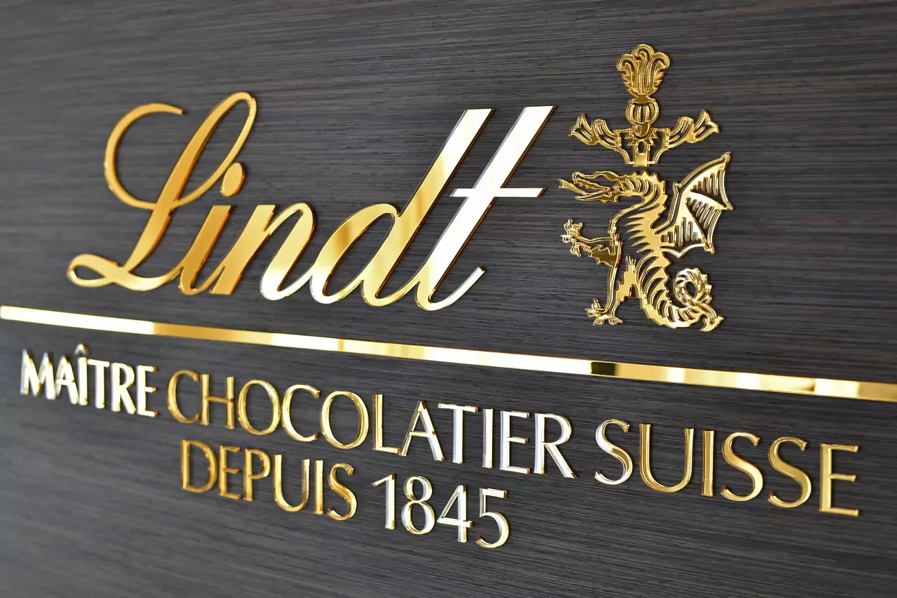 La pandémie de Covid-19 et les mesures de confinement ont mis à mal la très importante période de vente des chocolats pour Pâques. (Keystone)
