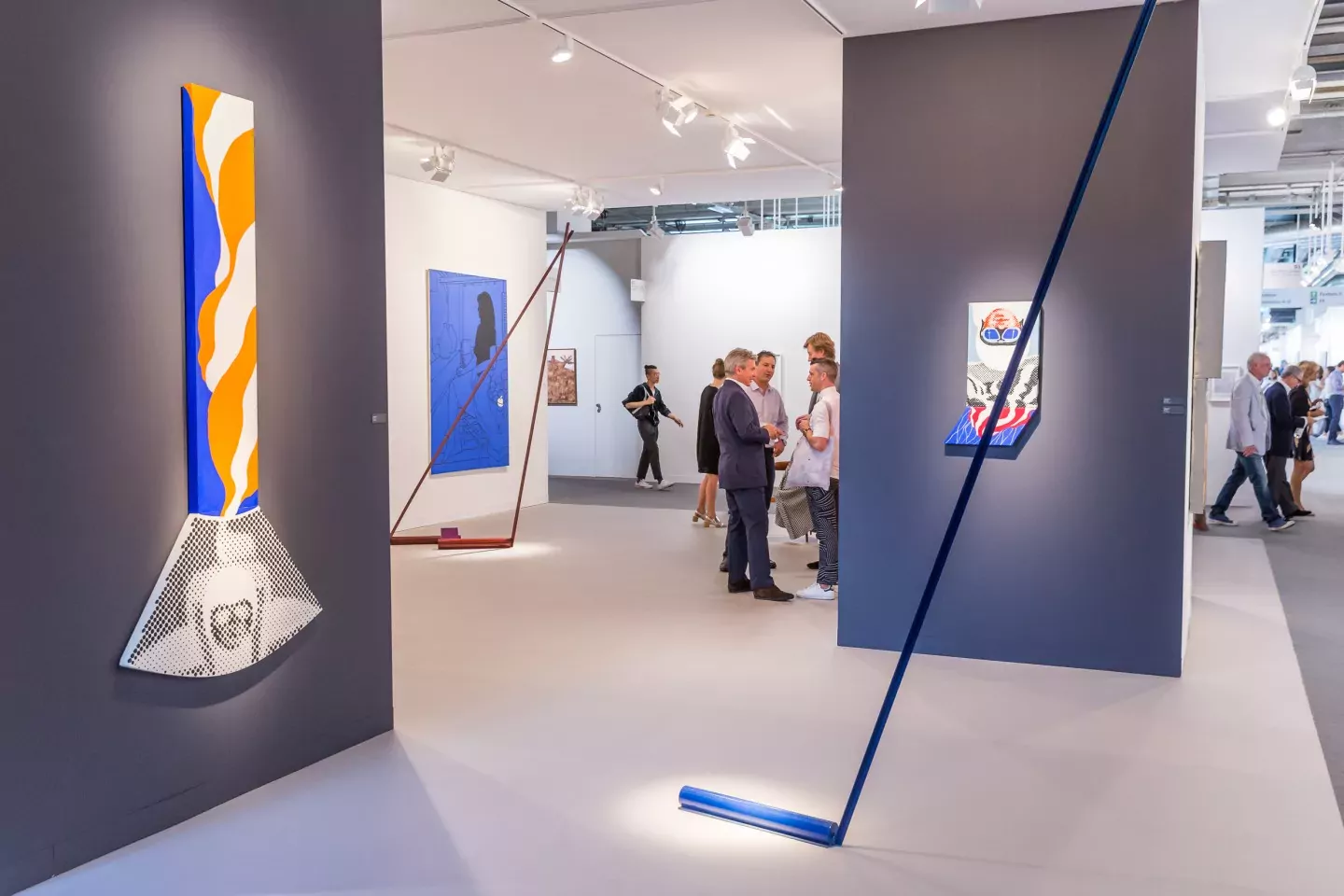 L'activité internationale des foires/salons et de l'événementiel (Baselworld, Art Basel, Design & Regional Art Fairs, Grand Basel et Masterpiece London) sera regroupée dans la division Global Events.