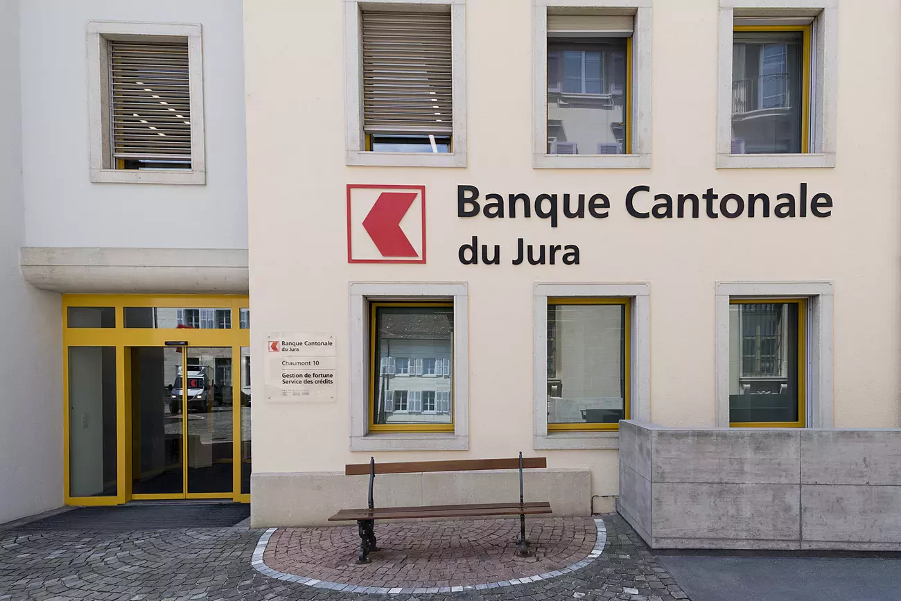 La solide performance permet à la banque de proposer à ses actionnaires un dividende en hausse de 9,4% à 5,25 millions de francs.