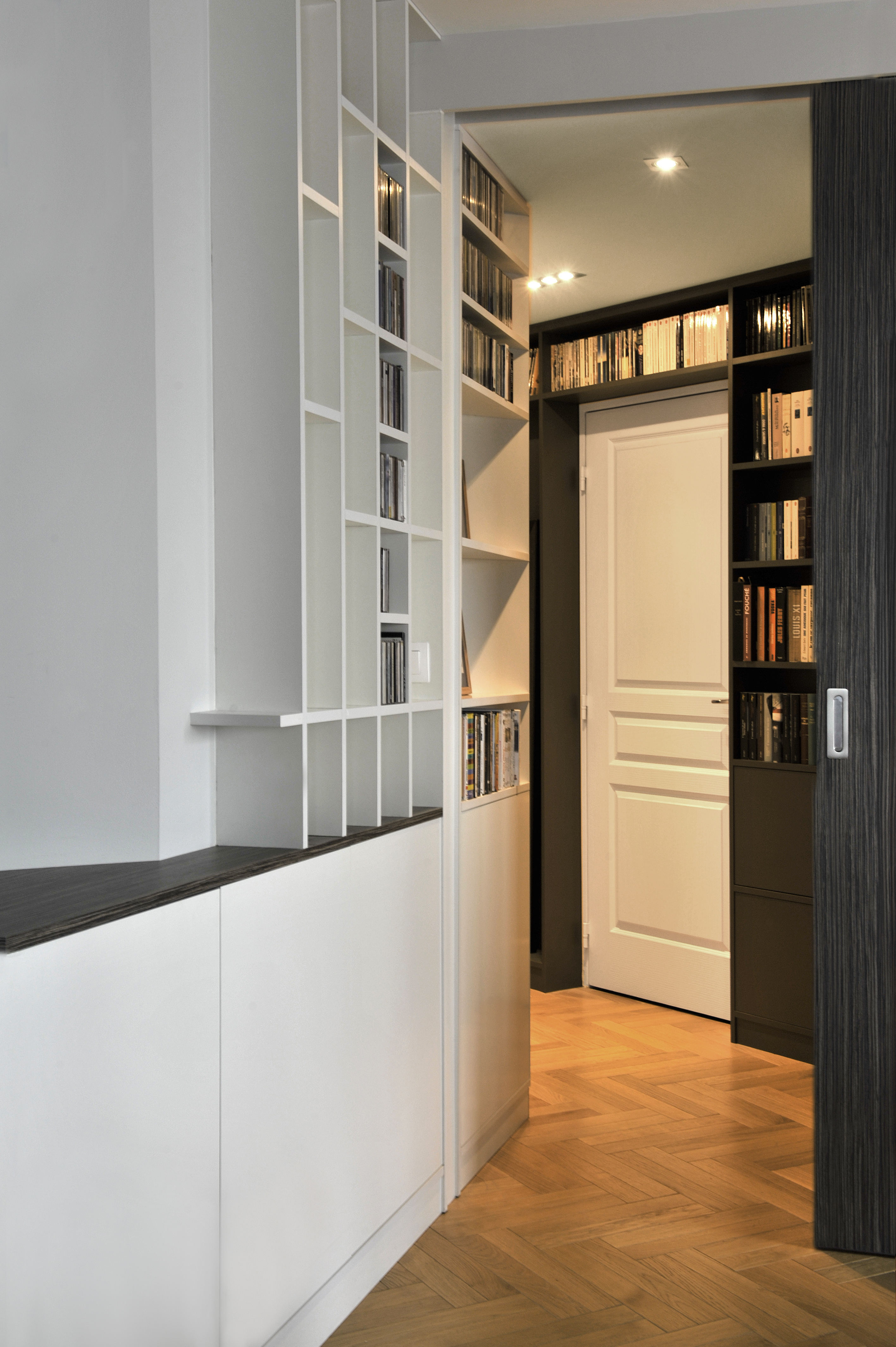 Entrée couloir – rénovation d'appartement Côte-d'Or Entrée couloir – rénovation d'appartement Côte-d'Or
