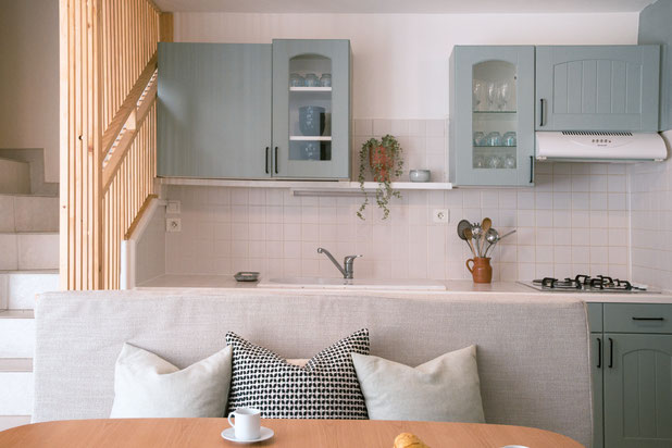 L'espace repas-renovation-maison-Ars-en-Ré