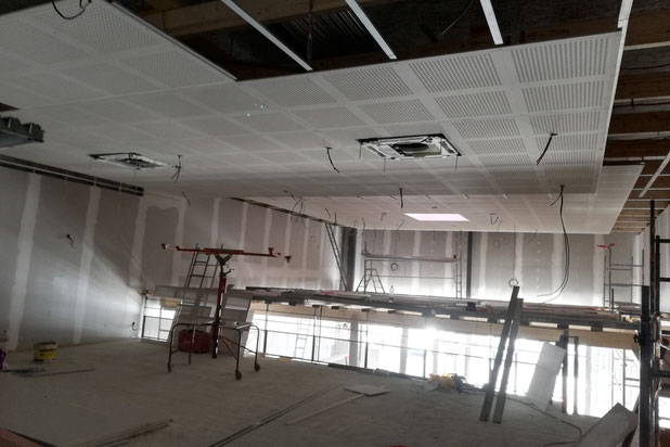 Travaux-amenagement-boutique_local-Cergy