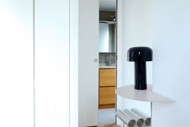 Vue de l'entrée et de la salle de bain-renovation-appartement-Paris