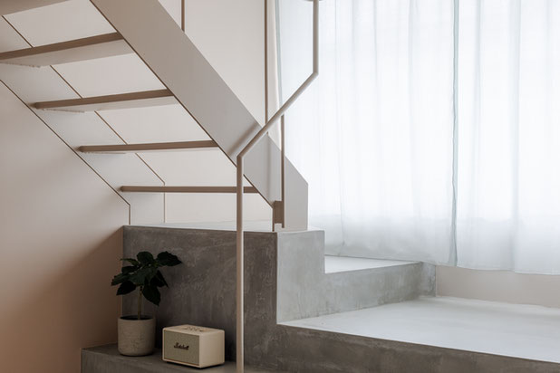 Escalier-renovation-boutique_local-Takasaki