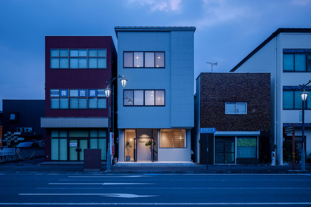 Façade du salon-renovation-boutique_local-Takasaki