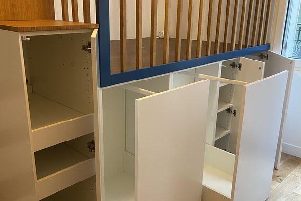 Photo penderies ouvertes-amenagement-appartement-Paris