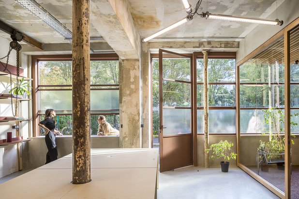 Espace commun-rehabilitation-bureaux-Paris