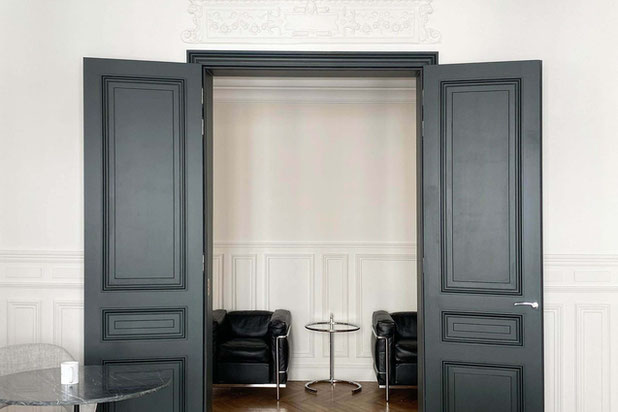 Bureau principal vue sur la galerie d'entrée-renovation-bureaux-Paris