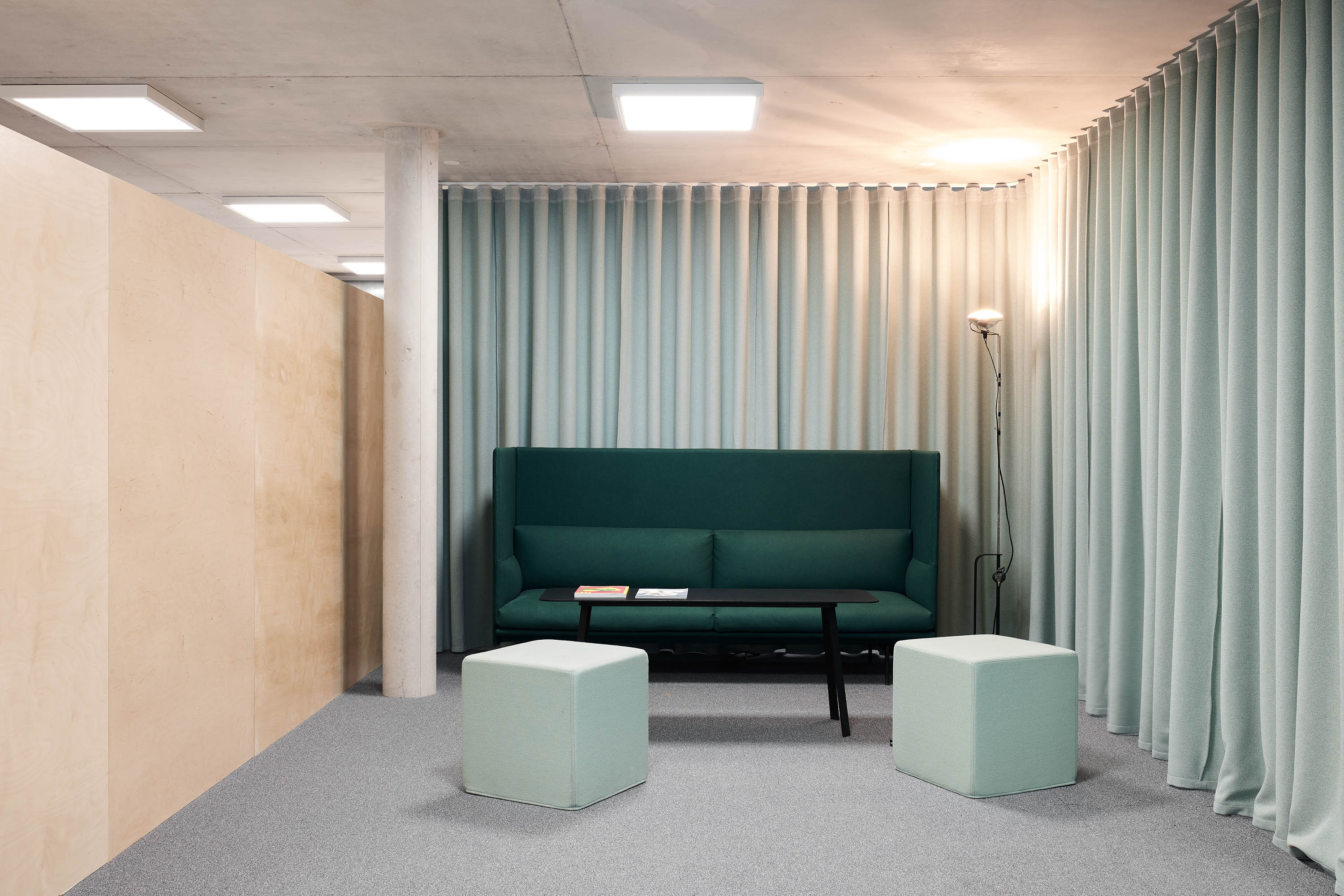 Bureaux Ici Barbes – aménagement de bureaux Haute-Savoie Bureaux Ici Barbes – aménagement de bureaux Haute-Savoie