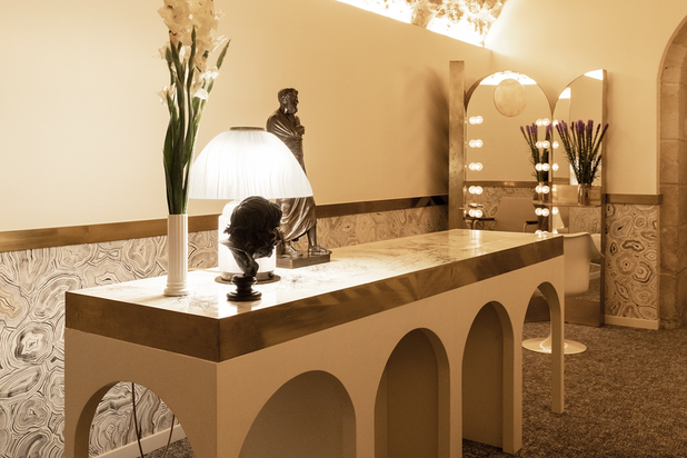 TABLE DE RECEPTION-amenagement-equipement-Paris
