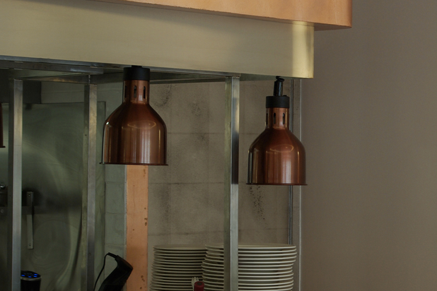 Détail passe-plat-renovation-cafe_restaurant-Paris