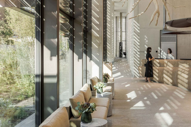 Lobby-construction-hotel-Le Chenit