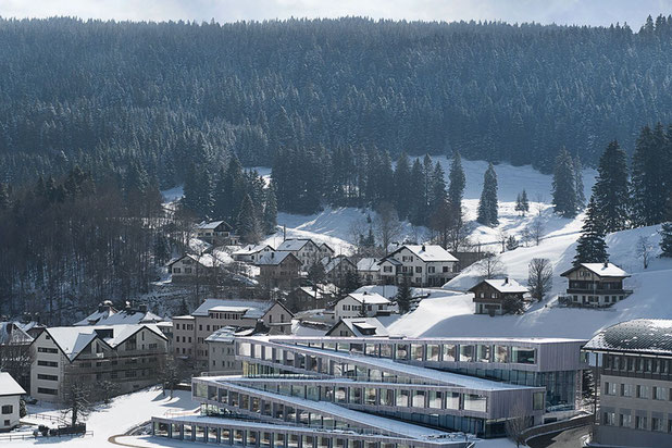 Vue aérienne-construction-hotel-Le Chenit