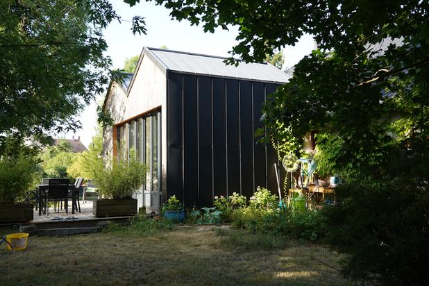 LA FACADE ZINC-agrandissement_extension-maison-Hauteroche