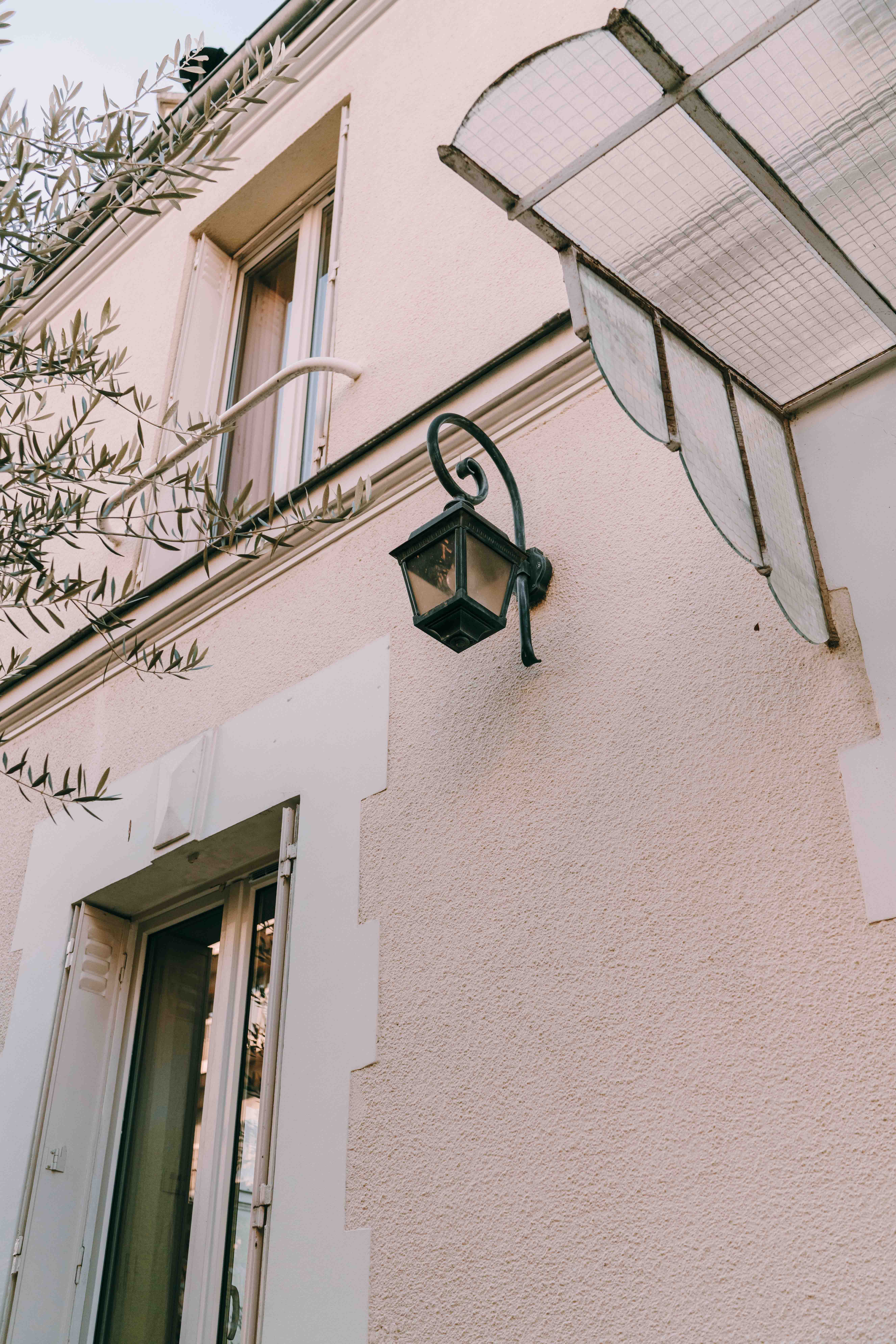 Une "Villa" en plein coeur de Paris – rénovation de maison Aube