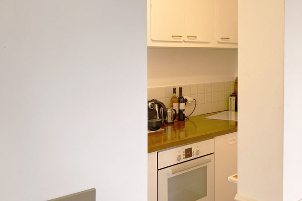 La cuisine d'inspiration formica-rehabilitation-appartement-Paris