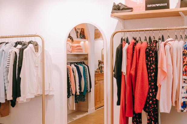 Un ensemble de couleurs douces et lumineuses-renovation-boutique_local-Paimpol