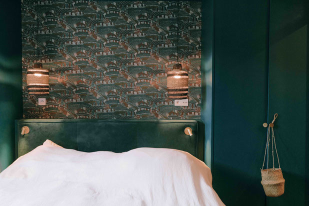Tête de lit sur-mesure pour la suite parentale-renovation-maison-Paris