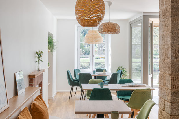 Vue vers la salle-renovation-cafe_restaurant-Josselin