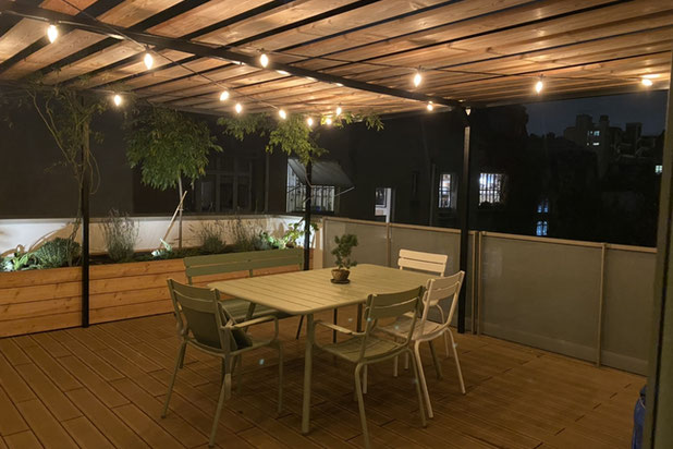 Espace sous pergola de nuit-amenagement-espaces_exts-Paris