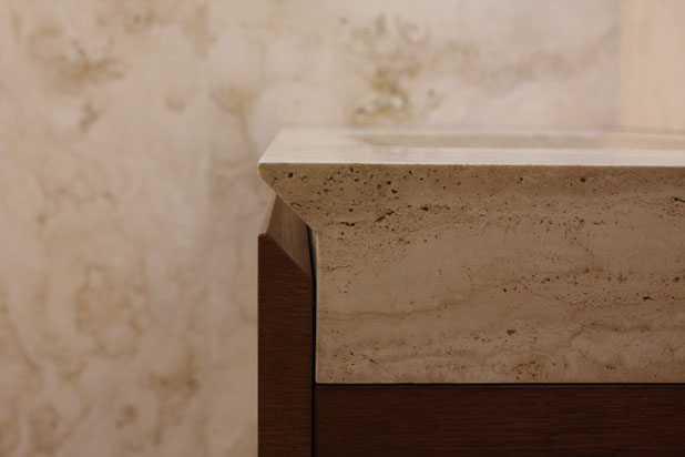 Détail de la pierre du plan vasque-renovation-appartement-Viterbo