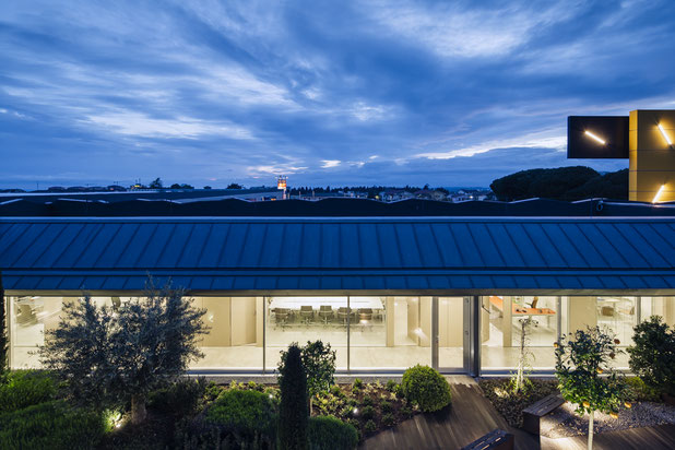 Vue des bureaux depuis l'extérieur-construction-bureaux-Viterbo