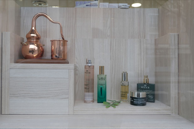 Vitrine présentoir-renovation-boutique_local-Antony