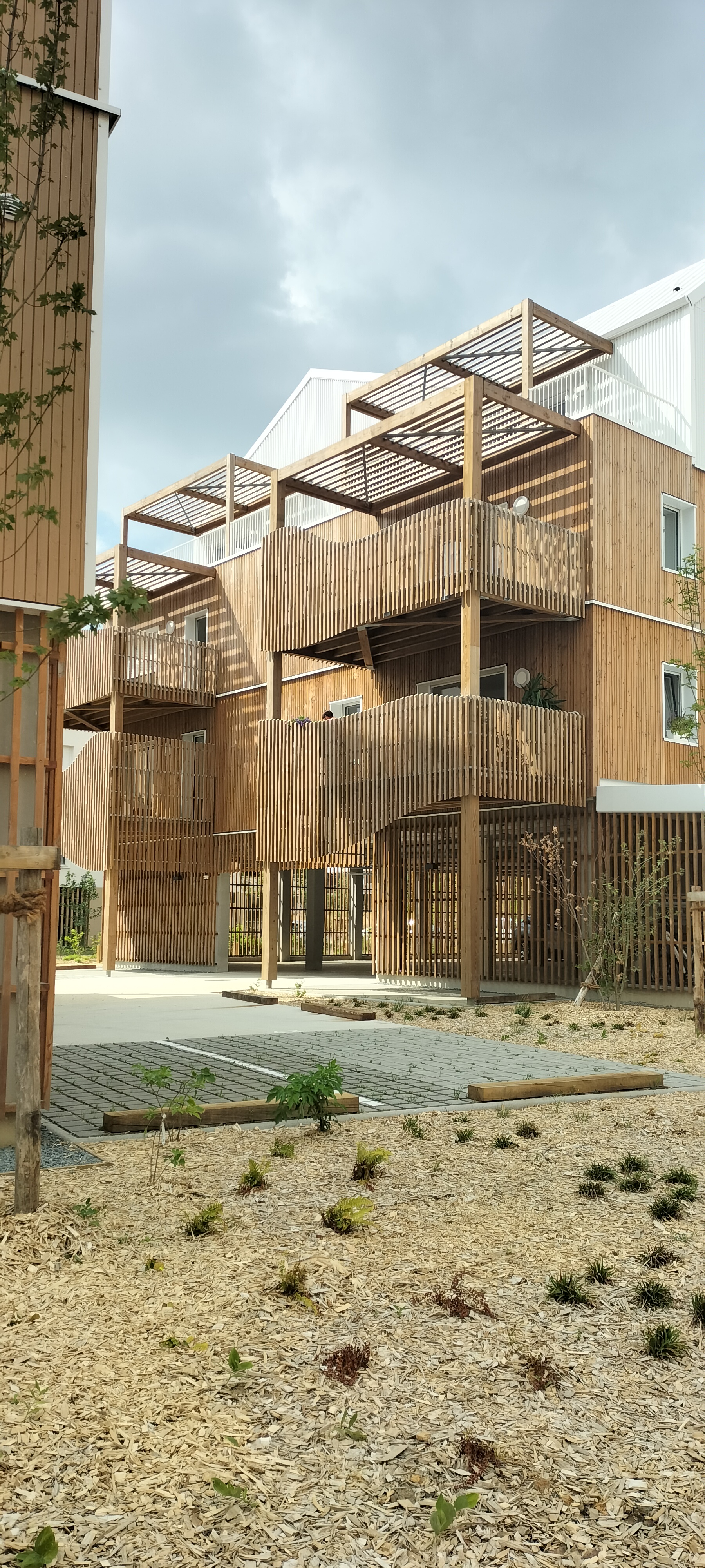 70 logements collectifs neufs en bois – construction d'immeuble Maine-et-Loire