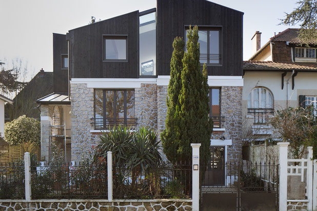 vue depuis la rue-surelevation-maison-Vaucresson