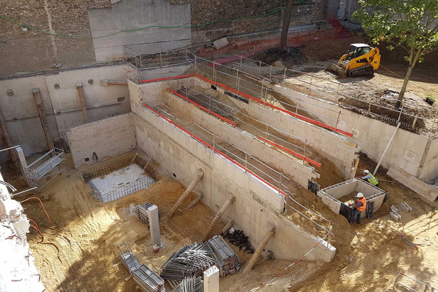 Jardin pendant travaux-rehabilitation-hotel-Paris