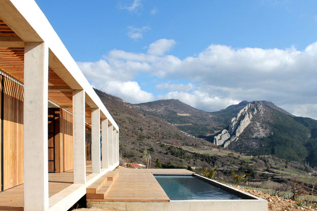 piscine en béton-construction-maison-Moydans