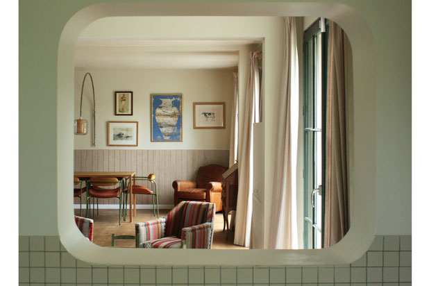 Salon vue depuis la cuisine-rehabilitation-maison-Bondues