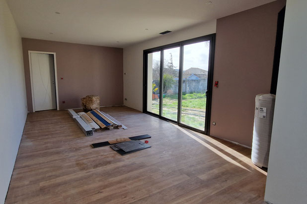 Salon-renovation-maison-Rochefort